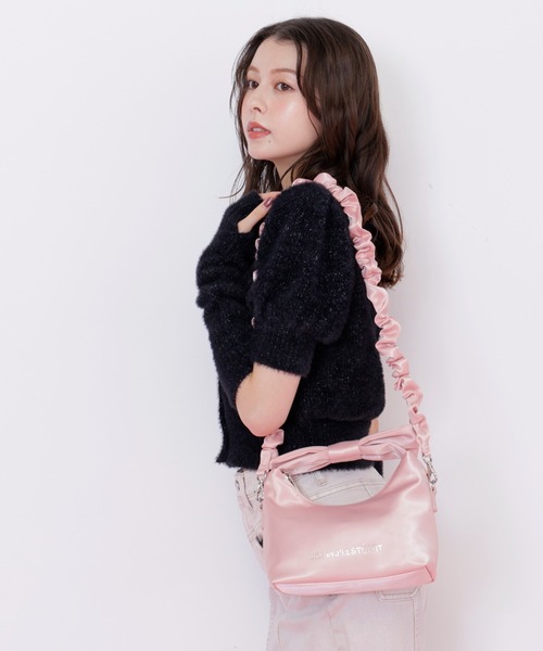JILL by JILL STUART(ジルバイジルスチュアート)の「◇リボンハンドルサテンバッグ(ハンドバッグ・レディース・ブラック/ピンク・FREE)」の8枚目の写真