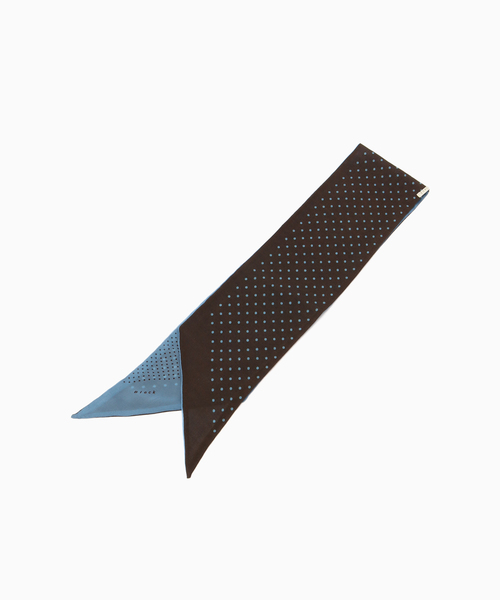 EDIFICE（エディフィス）の「BLECK(ブレック) 別注 dot reversible スカーフ（バンダナ/スカーフ・メンズ・ブラック/マスタード/コバルトブルー・FREE）」の4枚目の写真