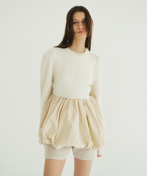 CLANE(クラネ)の「DOCKING POWERSHOULDER KNIT TOPS(ニット/セーター・レディース・ブラック/アイボリー/ベージュ・2/1)」の15枚目の写真