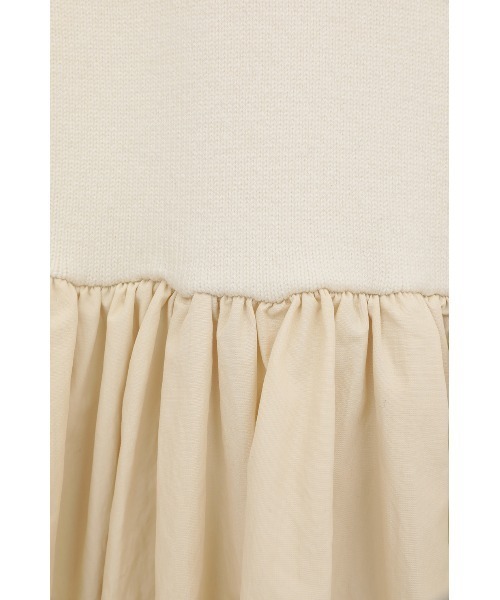 CLANE(クラネ)の「DOCKING POWERSHOULDER KNIT TOPS(ニット/セーター・レディース・ブラック/アイボリー/ベージュ・2/1)」の19枚目の写真