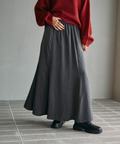 LEPSIM（レプシィム）の「ハギハギサテンフレアスカート　600161（スカート・レディース・チャコールグレー/アイボリー/ブラウン・FREE）」の3枚目の写真