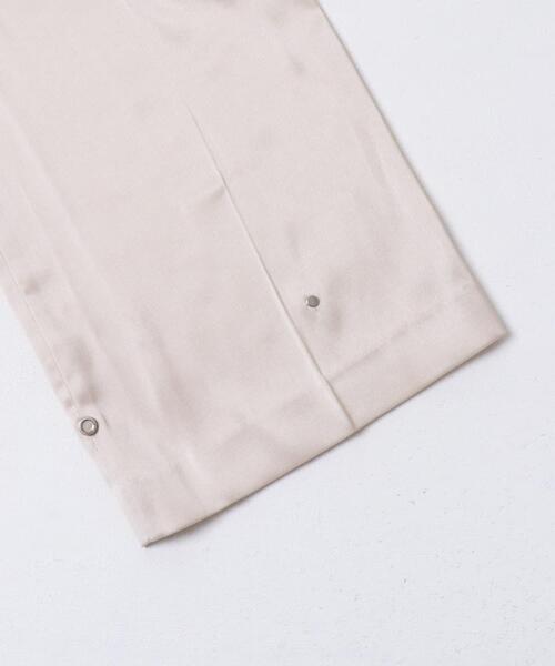 URBAN RESEARCH ROSSO WOMEN(アーバンリサーチ ロッソ)の「ウール混2WAYサテンパンツ(その他パンツ・レディース・ブラック/オフホワイト・36/38)」の6枚目の写真