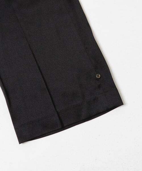 URBAN RESEARCH ROSSO WOMEN(アーバンリサーチ ロッソ)の「ウール混2WAYサテンパンツ(その他パンツ・レディース・ブラック/オフホワイト・36/38)」の19枚目の写真