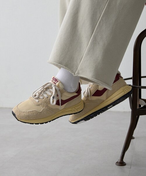 AUTRY（オートリー）の「【AUTRY】REELWIND UT（スニーカー・レディース・ホワイト系その他・36/37/38）」の2枚目の写真