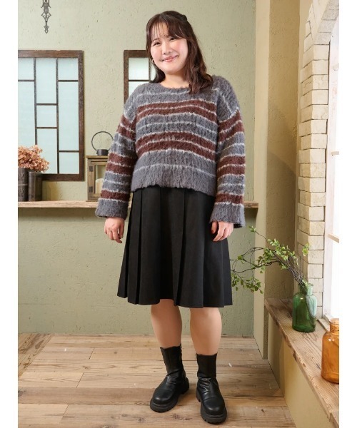 Re-J&SUPURE(リジェイアンドスプル)の「【大きいサイズ】【Komachiコラボ】膝丈プリーツスカート(スカート・レディース・ダークグレー/ブラック・XXXX-LARGE/XXX-LARGE/XX-LARGE)」の18枚目の写真