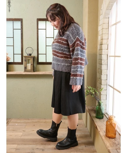Re-J&SUPURE(リジェイアンドスプル)の「【大きいサイズ】【Komachiコラボ】膝丈プリーツスカート(スカート・レディース・ダークグレー/ブラック・XXXX-LARGE/XXX-LARGE/XX-LARGE)」の19枚目の写真