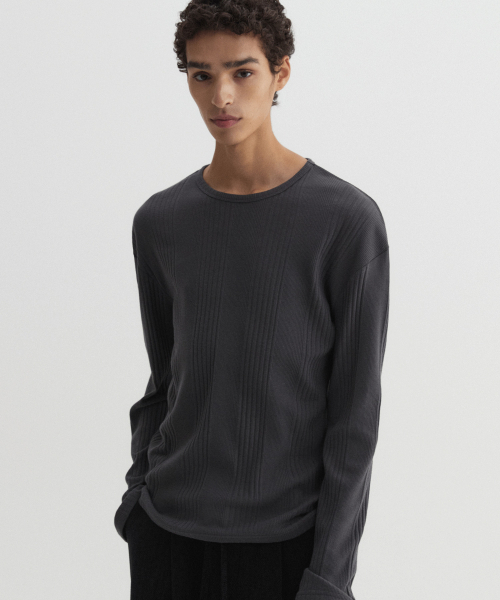 DNSR(ディーエヌエスアール)の「リブドロングスリーブチャコール(Tシャツ/カットソー・メンズ・その他・LARGE/X-LARGE/MEDIUM)」の1枚目の写真