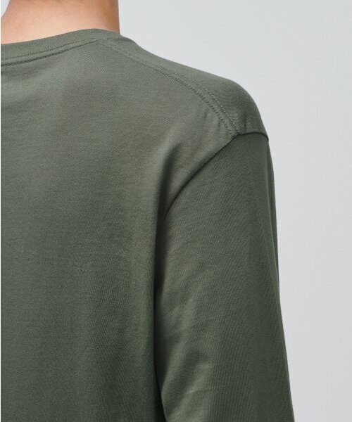 MUSINSA STANDARD（ムシンサスタンダード）の「ベーシック長袖Tシャツ[ライトカーキ]（Tシャツ/カットソー・メンズ・その他・SMALL/MEDIUM/LARGE）」の5枚目の写真