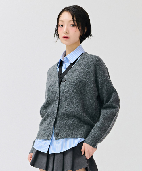 CHASECULT(チェイスカルト)の「レディース ボカシカーディガン-チャコール(カーディガン/ボレロ・レディース・チャコールグレー・90/85)」の2枚目の写真