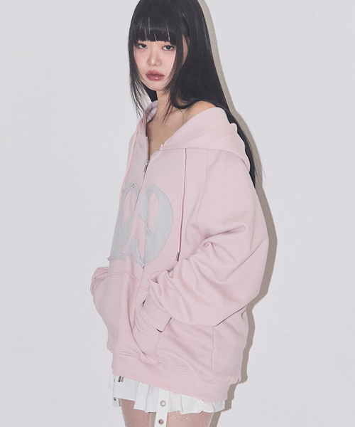 129 ロゴパッチ フードパーカー ライトピンク（パーカー）｜ILLIGO