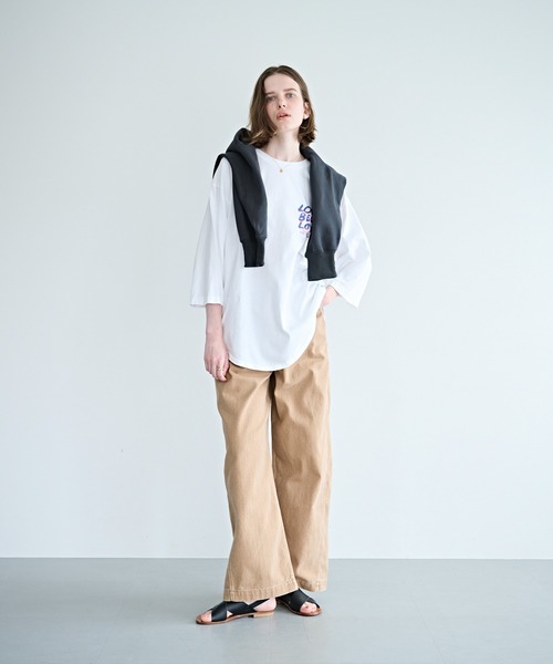 kha:ki（カーキ）の「「KHA:KI / カーキ」7th TEE -LOVE BEGETS LOVE-（Tシャツ/カットソー・レディース・ホワイト系5/ブラック/ホワイト系4・1）」の10枚目の写真