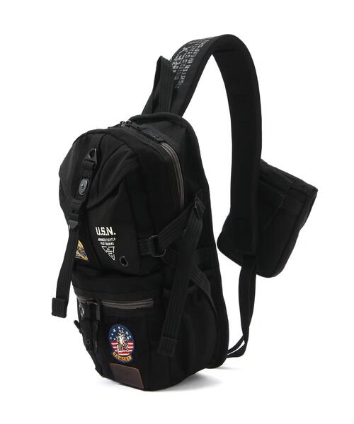 AVIREX(アヴィレックス)の「TOP GUN 3 ONE SHOULDER BAG(ショルダーバッグ・レディース・ブラック/オリーブ系・F)」の9枚目の写真