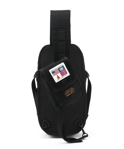 AVIREX(アヴィレックス)の「TOP GUN 3 ONE SHOULDER BAG(ショルダーバッグ・レディース・ブラック/オリーブ系・F)」の10枚目の写真