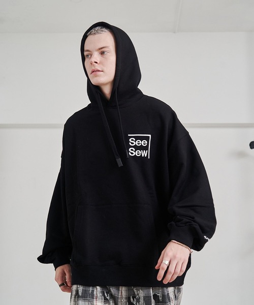 SeeSew（シーソー）の「【UNISEX】BOX LOGO HOODIE/ボックスロゴフーディ（パーカー・メンズ・ブラック/チャコールグレー/ブルー/ピンク・M/L）」の6枚目の写真