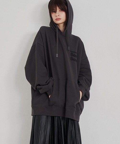 SeeSew（シーソー）の「【UNISEX】BOX LOGO HOODIE/ボックスロゴフーディ（パーカー・メンズ・ブラック/チャコールグレー/ブルー/ピンク・M/L）」の12枚目の写真