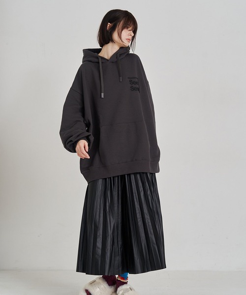SeeSew（シーソー）の「【UNISEX】BOX LOGO HOODIE/ボックスロゴフーディ（パーカー・メンズ・ブラック/チャコールグレー/ブルー/ピンク・M/L）」の11枚目の写真