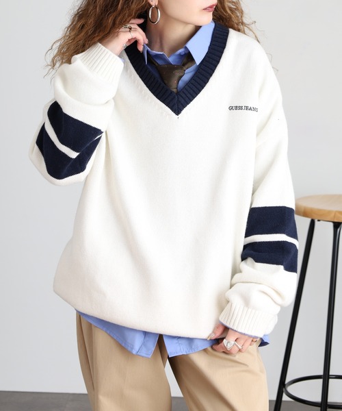 GUESS JEANS(ゲスジーンズ)の「GUESS JEANS ウール Vネックニットセーター(ニット/セーター・レディース・ブラック/クリーム・XS/S/M/L)」の12枚目の写真