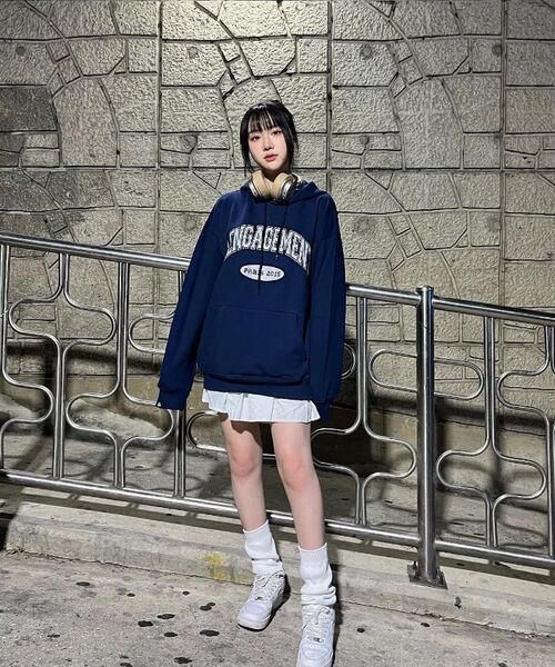 LENGAGEMENT（ランガージュマン）の「アーチロゴフードパーカー [ネイビー]（パーカー・レディース・その他・MEDIUM/LARGE/X-LARGE）」の10枚目の写真