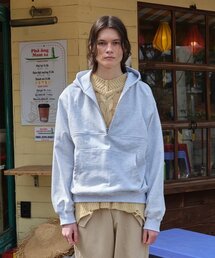 YOUNGOH（ヨンオ）の「ハーフジップフードパーカー グレー（パーカー）」