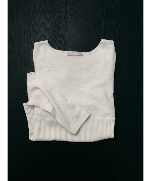 Yuje（ユジェ）の「BELLY TOP (6color, 2size)（Tシャツ/カットソー・レディース・チャコールグレー/ブラック/アイボリー/Beige/スカイブルー/ピンクベージュ・SMALL/MEDIUM）」の7枚目の写真