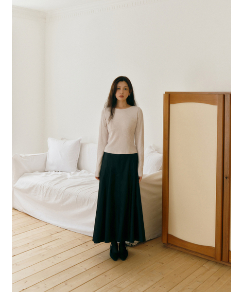 Yuje（ユジェ）の「BELLY TOP (6color, 2size)（Tシャツ/カットソー・レディース・チャコールグレー/ブラック/アイボリー/Beige/スカイブルー/ピンクベージュ・SMALL/MEDIUM）」の17枚目の写真