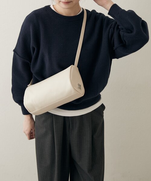 ソフトレザーロールショルダーバッグ（ショルダーバッグ）｜russet