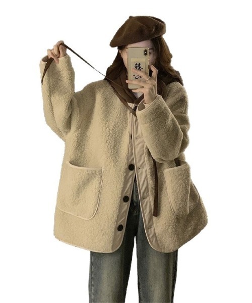 Ritzy(リッツィー)の「帽子切り替え フェイクムートンコート(ムートンコート・レディース・ベージュ/ブラウン/ブラック・M/L)」の8枚目の写真