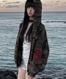 DEVICE（デバイス）の「ナンバリング バック ロゴ カモフラ柄 ジップアップ パーカー（パーカー）」