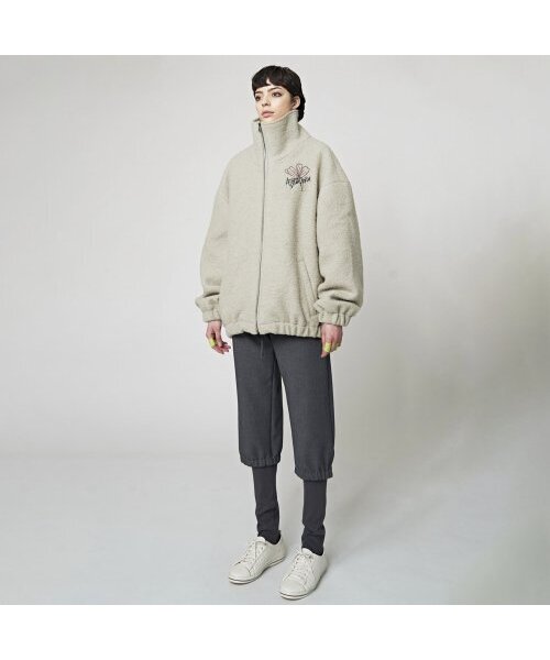 ATHPLATFORM(アスプラットフォーム)の「AU32JO09 ハイネックフルジップジャケット_ライトベージュ(その他アウター・レディース・その他・FREE)」の4枚目の写真