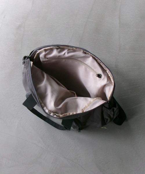 SANSeLF(サンセルフ)の「【SANSeLF】2WAYキャリーオンナイロンリュック saa26s007(バックパック/リュック・レディース・ベージュ/グレー/カーキ/ブラック・FREE)」の20枚目の写真