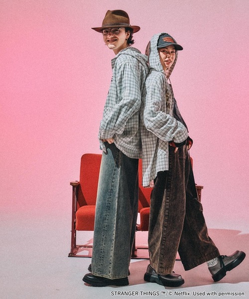 niko and...（ニコアンド）の「【STRANGER THINGS】コラボ チェックフードシャツ（シャツ/ブラウス・レディース・アイボリー/ブルー・FREE）」の4枚目の写真