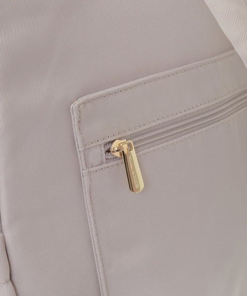 Maison de FLEUR（メゾンドフルール）の「撥水加工キャリーオンリュック（バックパック/リュック・レディース・ピンク系その他/ブラック・FREE）」の21枚目の写真