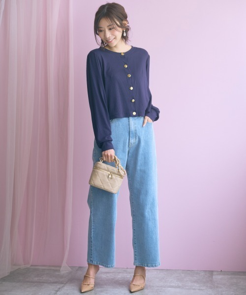 marun（マルン）の「＜大きいサイズ＞ノーカラーゴールドボタンカーディガン marun（カーディガン/ボレロ・レディース・ピンク/ネイビー・4L/3L/LL/L/5L）」の17枚目の写真