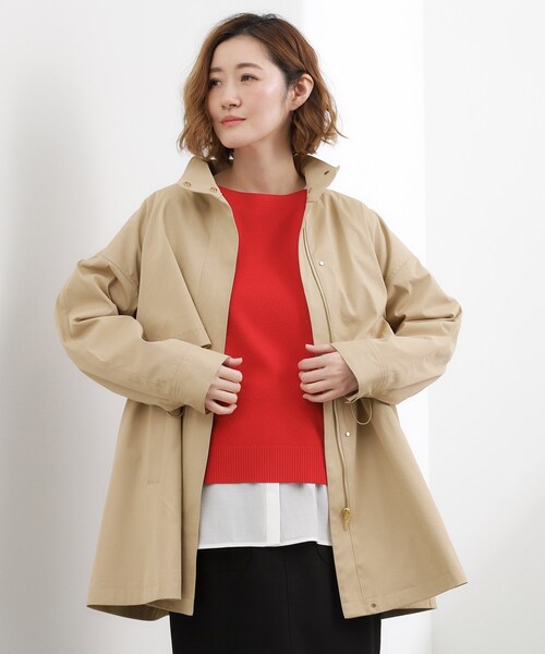 grove（グローブ）の「【撥水／シルエット2WAY】羽織るだけでサマになる、スタンドネックテントラインコート（その他アウター・レディース・オフホワイト/ブラック/ベージュ・03/02/05/04/01）」の3枚目の写真