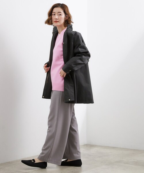 grove（グローブ）の「【撥水／シルエット2WAY】羽織るだけでサマになる、スタンドネックテントラインコート（その他アウター・レディース・オフホワイト/ブラック/ベージュ・03/02/05/04/01）」の8枚目の写真