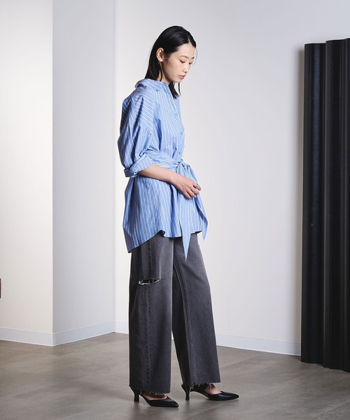 ROSE BUD（ローズバッド）の「SLIT DENIM PANTS（デニムパンツ・レディース・ブラック/インディゴブルー・S/M）」の13枚目の写真