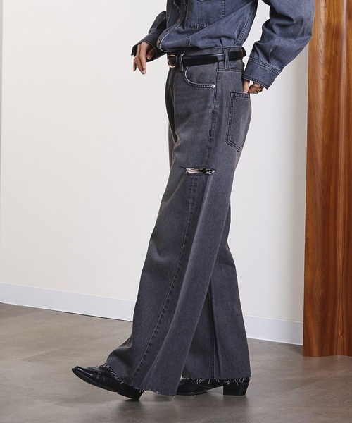 ROSE BUD（ローズバッド）の「SLIT DENIM PANTS（デニムパンツ・レディース・ブラック/インディゴブルー・S/M）」の3枚目の写真