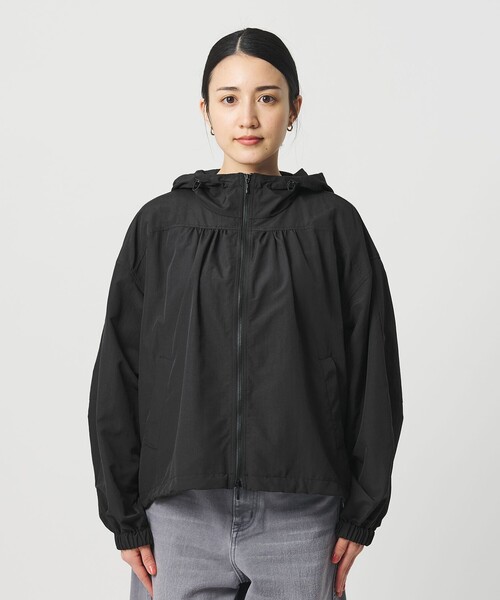 BEAUTY&YOUTH UNITED ARROWS（ビューティーアンドユースユナイテッドアローズ）の「ナイロン ギャザーフードブルゾン ウォッシャブル（ブルゾン・レディース・オフホワイト/ブラック・M/S）」の21枚目の写真
