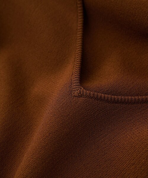 Whim Gazette（ウィムガゼット）の「2wayスムースプルオーバー（ニット/セーター・レディース・ブラック/ベージュ/ブラウン・FREE）」の17枚目の写真