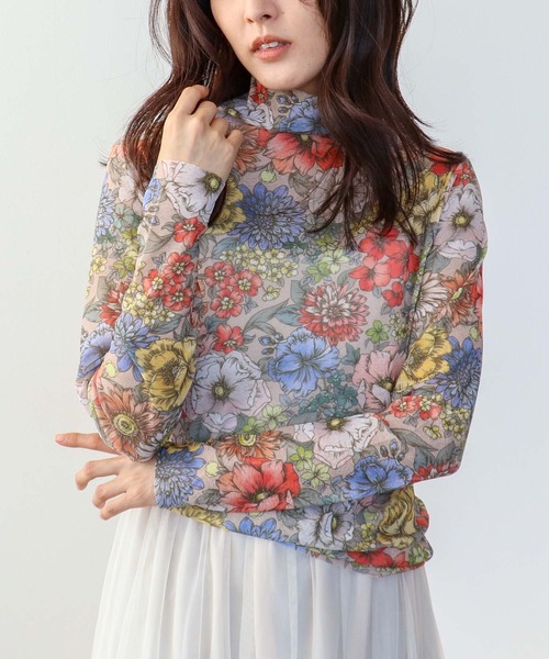 Three Four Time（ｽﾘｰﾌｫｰﾀｲﾑ）の「レトロフラワ―柄シアープルオーバー（ニット/セーター・レディース・グレー/ベージュ・FREE）」の2枚目の写真