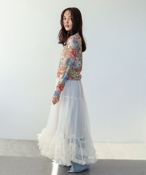 Three Four Time（ｽﾘｰﾌｫｰﾀｲﾑ）の「レトロフラワ―柄シアープルオーバー（ニット/セーター・レディース・グレー/ベージュ・FREE）」の4枚目の写真