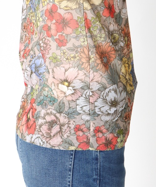 Three Four Time（ｽﾘｰﾌｫｰﾀｲﾑ）の「レトロフラワ―柄シアープルオーバー（ニット/セーター・レディース・グレー/ベージュ・FREE）」の17枚目の写真