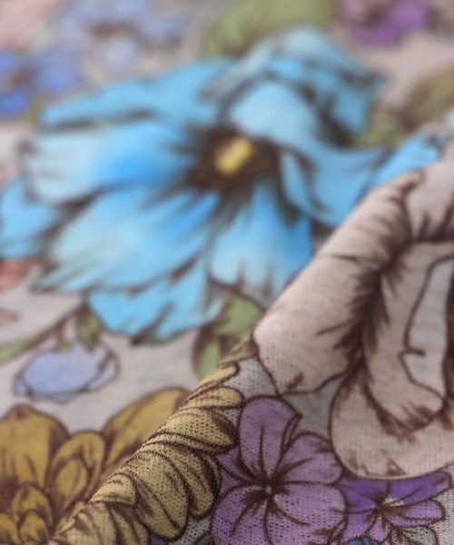 Three Four Time（ｽﾘｰﾌｫｰﾀｲﾑ）の「レトロフラワ―柄シアープルオーバー（ニット/セーター・レディース・グレー/ベージュ・FREE）」の11枚目の写真