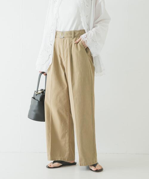 URBAN RESEARCH(アーバンリサーチ)の「『3サイズ展開』ベルト付きタックワイドチノパンツ(その他パンツ・レディース・ベージュ/ライトベージュ・40/38/36)」の19枚目の写真