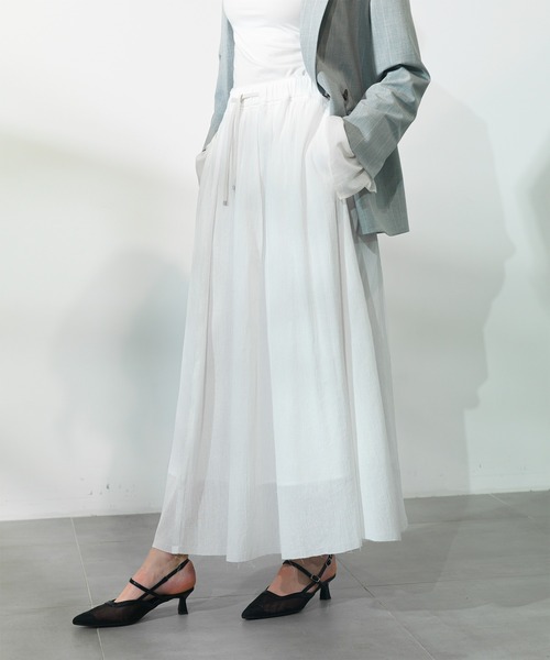 CITY TOKYO（シティトウキョウ）の「【CITY TOKYO/シティートウキョウ】クレープカットオフフレアスカート（スカート・レディース・ブラウン/ホワイト/ブラック・2/1）」の4枚目の写真