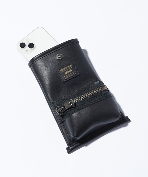 glamb(グラム)の「Leather Multi Pouch / レザーマルチポーチ(ショルダーバッグ・メンズ・ブラック・FREE)」の12枚目の写真