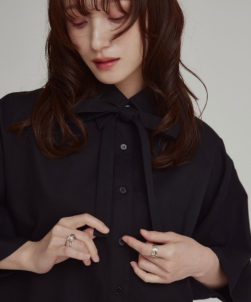 W:Huku(フーク)の「【W:Huku / スムースタッチコットン】ボウタイ ハーフ ブラウス/ 半袖 ハーフスリーブ / Smooth Touch Cotton Bow Tie Half Blouse(シャツ/ブラウス・レディース・ベージュ系その他/ブラック/スカイブルー/オフホワイト・FREE)」の6枚目の写真