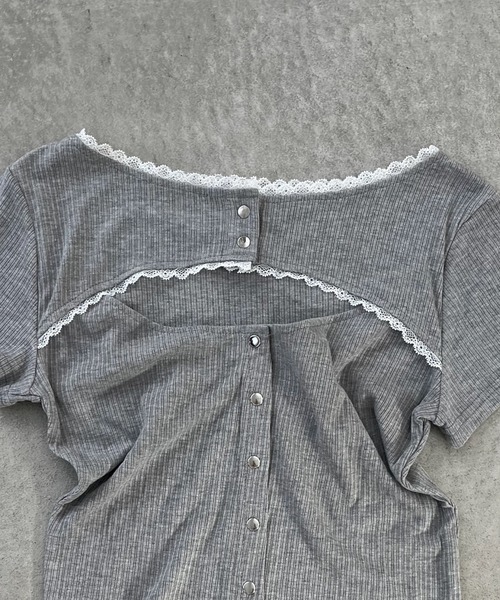 MORE self LOVE(モアセルフラブ)の「オープンカットトップス(Tシャツ/カットソー・レディース・ブラック/グレー/オフホワイト・FREE)」の15枚目の写真