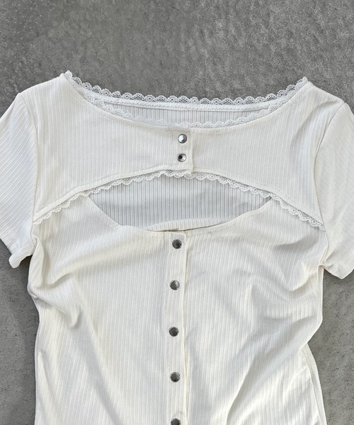MORE self LOVE(モアセルフラブ)の「オープンカットトップス(Tシャツ/カットソー・レディース・ブラック/グレー/オフホワイト・FREE)」の16枚目の写真