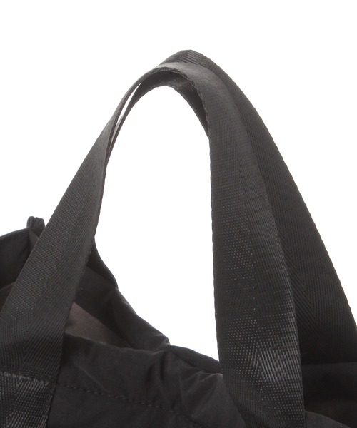 studio CLIP(スタディオクリップ)の「【6ポケット構造/2WAY】サイドポケットスクエアトートショルダー(トートバッグ・レディース・アイボリー/ブラック/ブルー・FREE)」の11枚目の写真